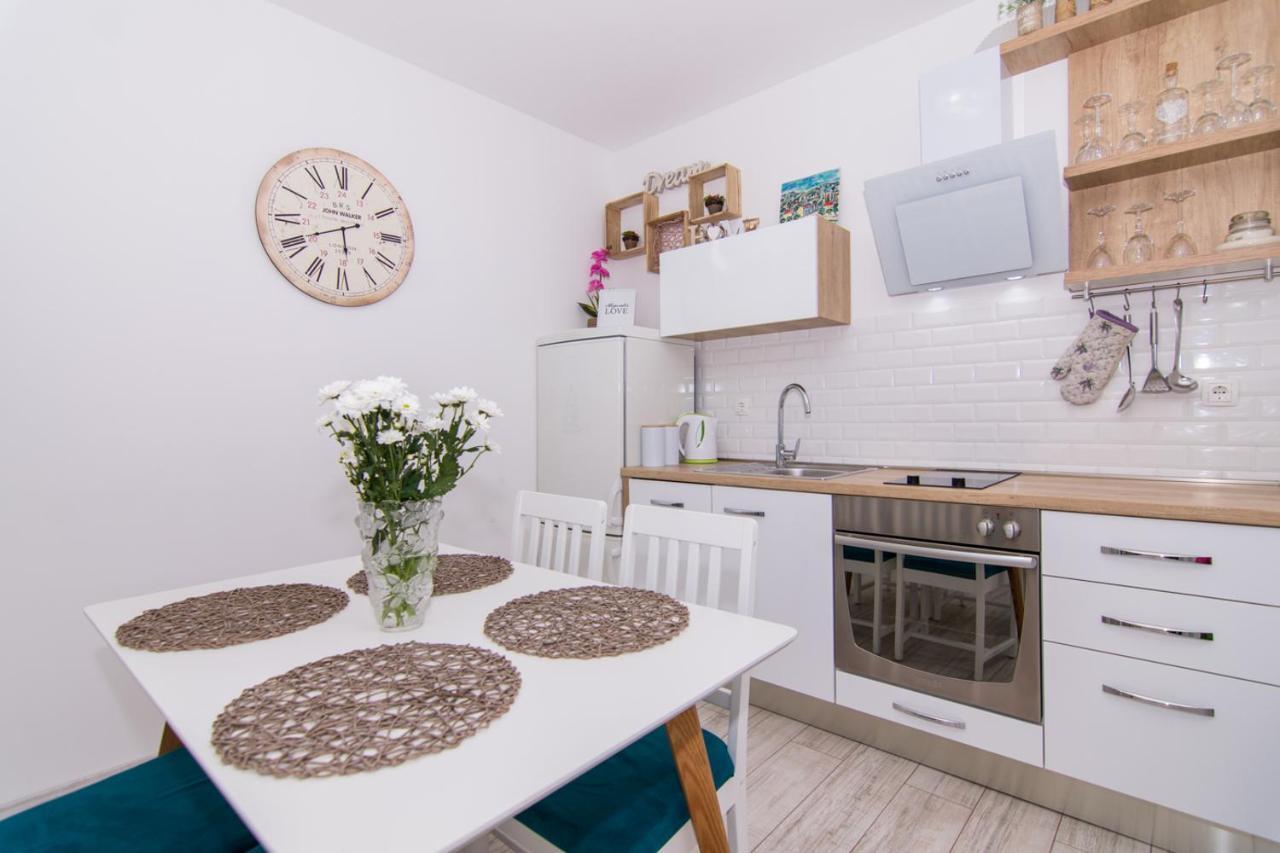Apartament Apartman Sun Solin Zewnętrze zdjęcie